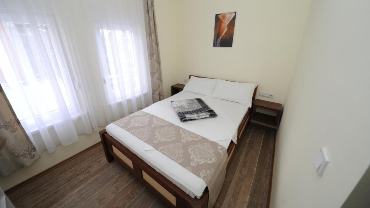Hotel Rafaelo Bosanska Dubica Exterior foto