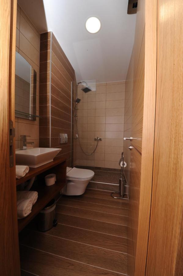 Hotel Rafaelo Bosanska Dubica Exterior foto